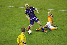 Brek Shea playing against the Houston Dynamo in a game during the 2015 season