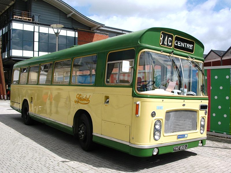 File:Bristol Harbourside Bristol Omnibus 516 YHT802J.jpg