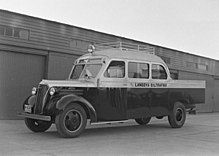 1937 Chevrolet bodied by Anco in Trondheim with an open cargo area integrated with the body. Bus Trondheim 43477.jpeg