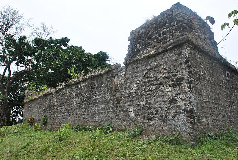 File:Buxa Fort WLB DSC 0350.jpg