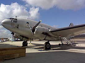 Curtiss C-46F, similar en diseño al estrellado