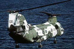 Boeing-Vertol CH-46E Sea Knight.