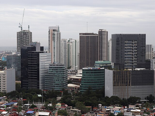 Image: Cebu Business Park skyscrapers view from Luz (Cebu City; 01 16 2024)