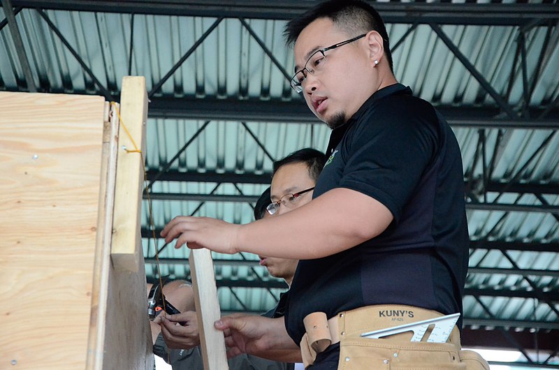 File:Chinese wood frame students (14887776446).jpg