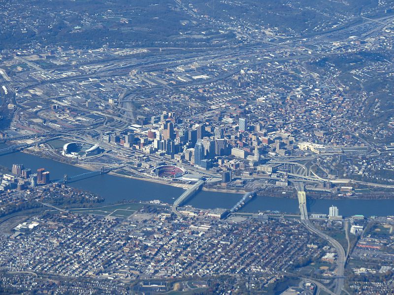 File:Cincinnati (16003789640).jpg