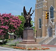 Confederate Memorial - panoramio