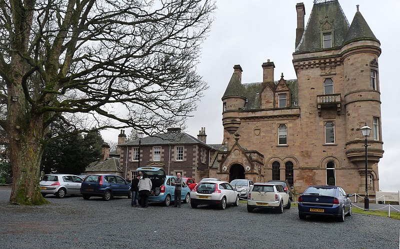 File:Cornhill House hotel - geograph.org.uk - 2512631.jpg