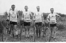 Cycling_at_the_1920_Summer_Olympics%2C_Swedish_team.jpg