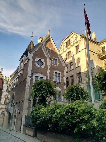 File:Danish Embassy, Riga 203029.jpg