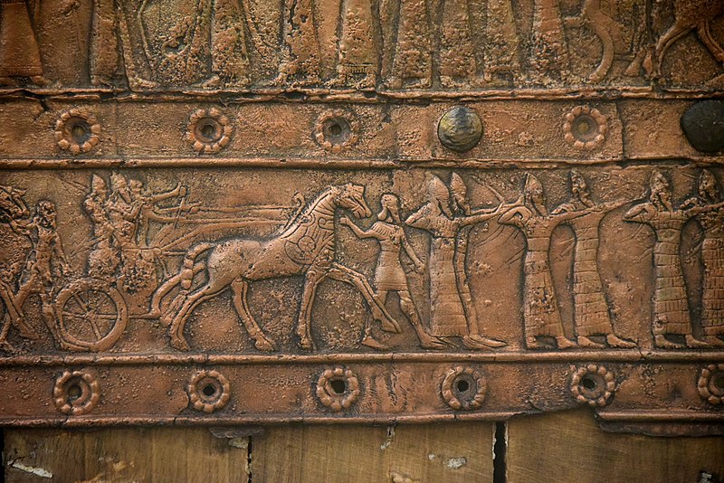 File:Detail of an embossed scene on bronze plate showing Shalmaneser III in a chariot and Assyrian archers. From a Balawat gate, Iraq, 859-824 BCE. Ancient Orient Museum, Istanbul.jpg