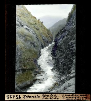 Zervreila, Valser Rhein Schlucht, abwärts.Historisches Bild von Leo Wehrli (1949)