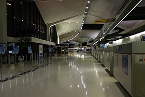 EWR Terminal A 2005 night.jpg