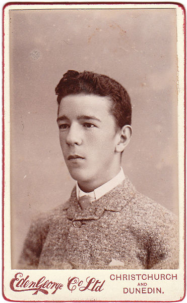 Carte de visite produced by Eden George Co Ltd