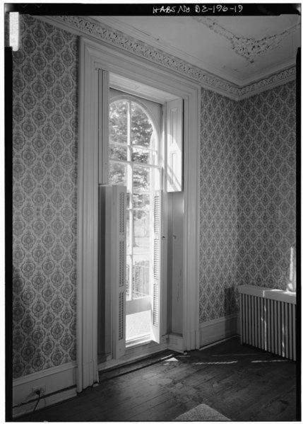 File:FIRST FLOOR, WEST ROOM, DETAIL OF WINDOW ON WEST WALL - Governor William H. Ross House, State Route 543, Seaford, Sussex County, DE HABS DEL,3-SEFO.V,2-19.tif