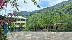 School buildings and quadrangle of the Fianza Elementary School in Dalupirip, Itogon, Benguet. Fianza Elementary School grounds, Dalupirip, Itogon, Benguet 01.jpg