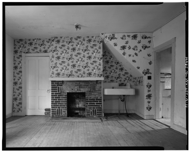 File:First floor, view of northeast wall of kitchen - Jacob Crow Farm, House, Crow Creek Road, 1 mile south of intersection of Routes 15 and 28, Cameron, Marshall County, WV HABS WVA,26-CAM,1A-13.tif