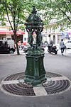 Fontaine Wallace, Place Aimé-Maillart, 17° Paris