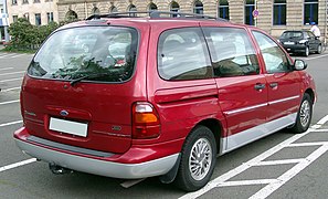 Ford Windstar (1998), modelo de exportación, vista trasera