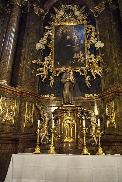 File:Franciscan Church, Vienna (3).jpg