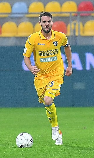 <span class="mw-page-title-main">Przemysław Szymiński</span> Polish footballer