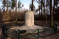 Monument aux fusillés de la cascade du Bois de Boulogne