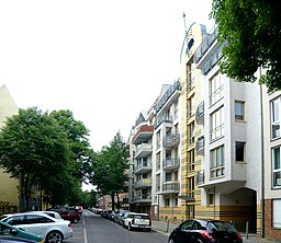 Gäblerstr Weißensee 110514 AMA fec (58s)