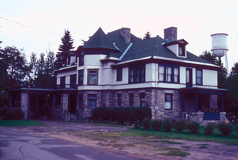 File:GOULD MANSION COMPLEX.jpg