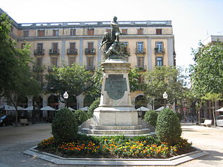 Català: Estàtua dels defensors de Girona al 1808 i 1809 de la Plaça de la Independència. Italiano: Statua dei difensori di Girona nel 1808 e 1809 di Piazza dell'Indipendenza.