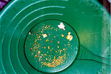 Gold panning - Wikipedia