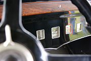 Instrument panel of a Model 613