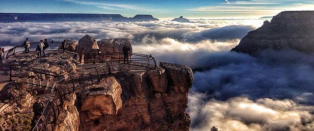 File:Grand_Canyon_in_fog.jpg