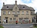 L'ancien hôtel de ville (aujourd'hui Théâtre Guiseley)