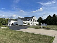 Hanneman Funeral Home.jpg