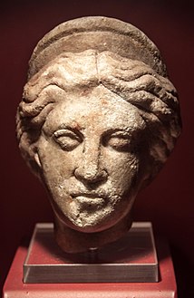 Head of Juno from Aquincum.jpg