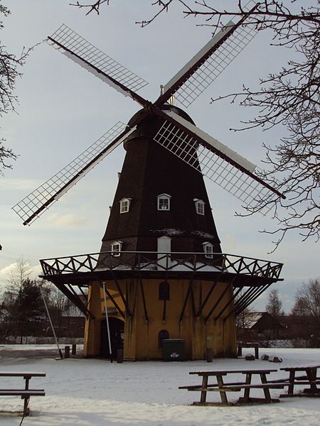 File:Hoersholm-Mühle.jpg