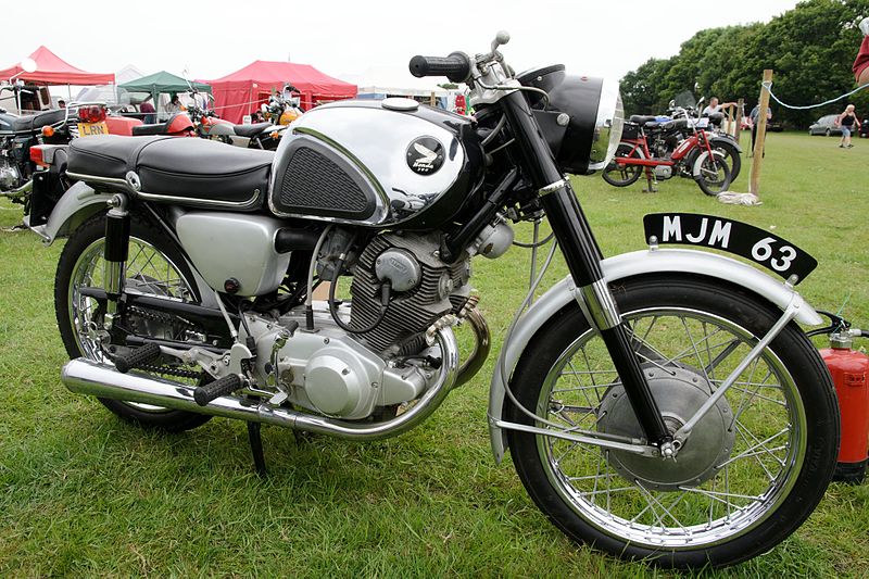 File:Honda CB77 Super Hawk (1964) - 29086471981.jpg