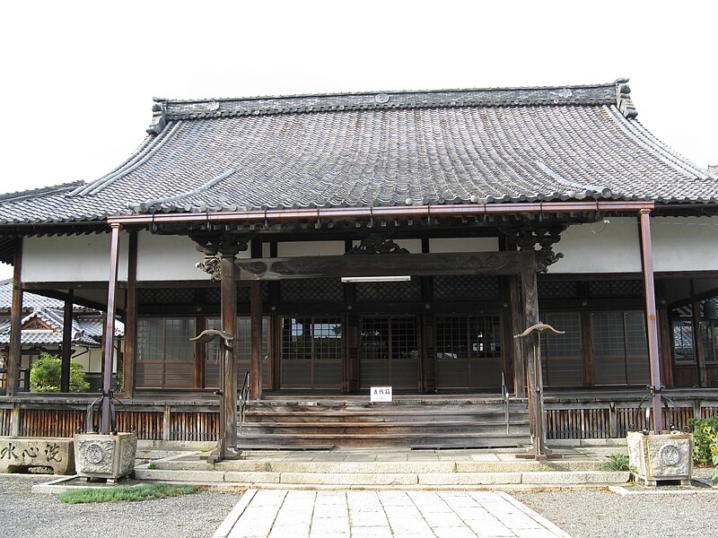 File:Honganji Nagahama betsuin hondo.jpg