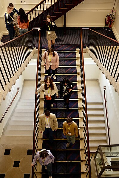 File:Houses of the Oireachtas, Ireland's Youth Parliament - Dáil na nÓg - Ireland's Youth Parliament (53614711381).jpg