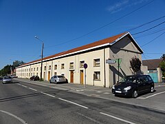 Les bureaux et ateliers.