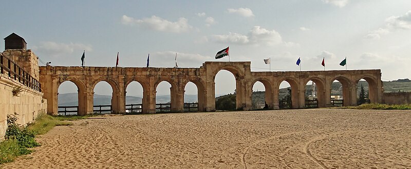 File:Jerash - Hippodrome 01.jpg