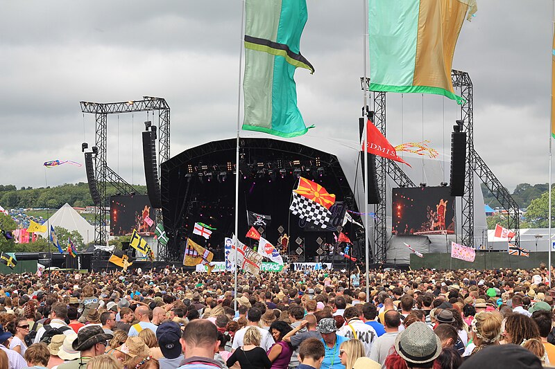 File:Jessie J The Other Stage Glastonbury festival (2011).jpg