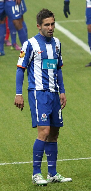 Moutinho playing for Porto in 2011
