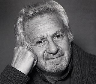 <span class="mw-page-title-main">John Bluthal</span> Australian actor (1929-2018)