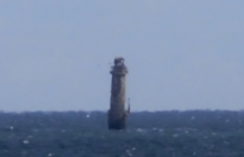 ファイル:Kaigarajima_lighthouse_(cropped).png