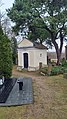 wikimedia_commons=File:Kaplica wotywna na cmentarzu parafialnym w Górze Kalwarii1.jpg