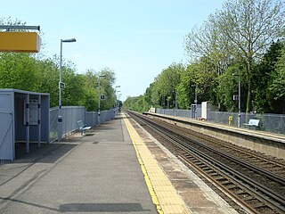 <span class="mw-page-title-main">Kemsing railway station</span> Railway station in Kent, England