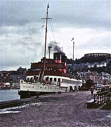 At railway quay Oban 1970. King George V.jpg