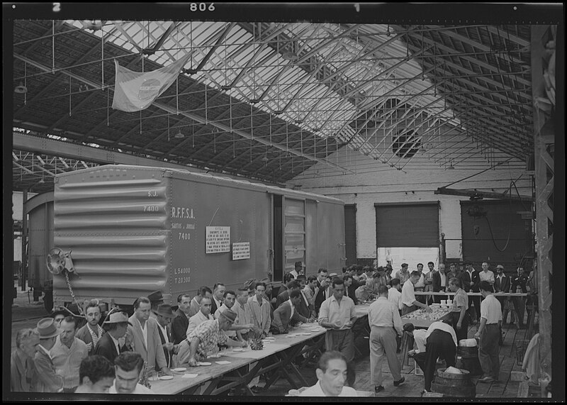 File:Lapa - Oficinas - 1959 - construção de vagões de carga, Arquivo Público do Estado de São Paulo (BR SP APESP ICO RFFSA NEG 0024 006).jpg