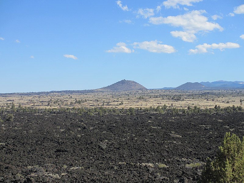 File:Lava Beds National Monument in summer 2012 (5).JPG