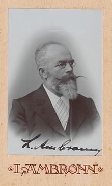 Leopold Ambronn